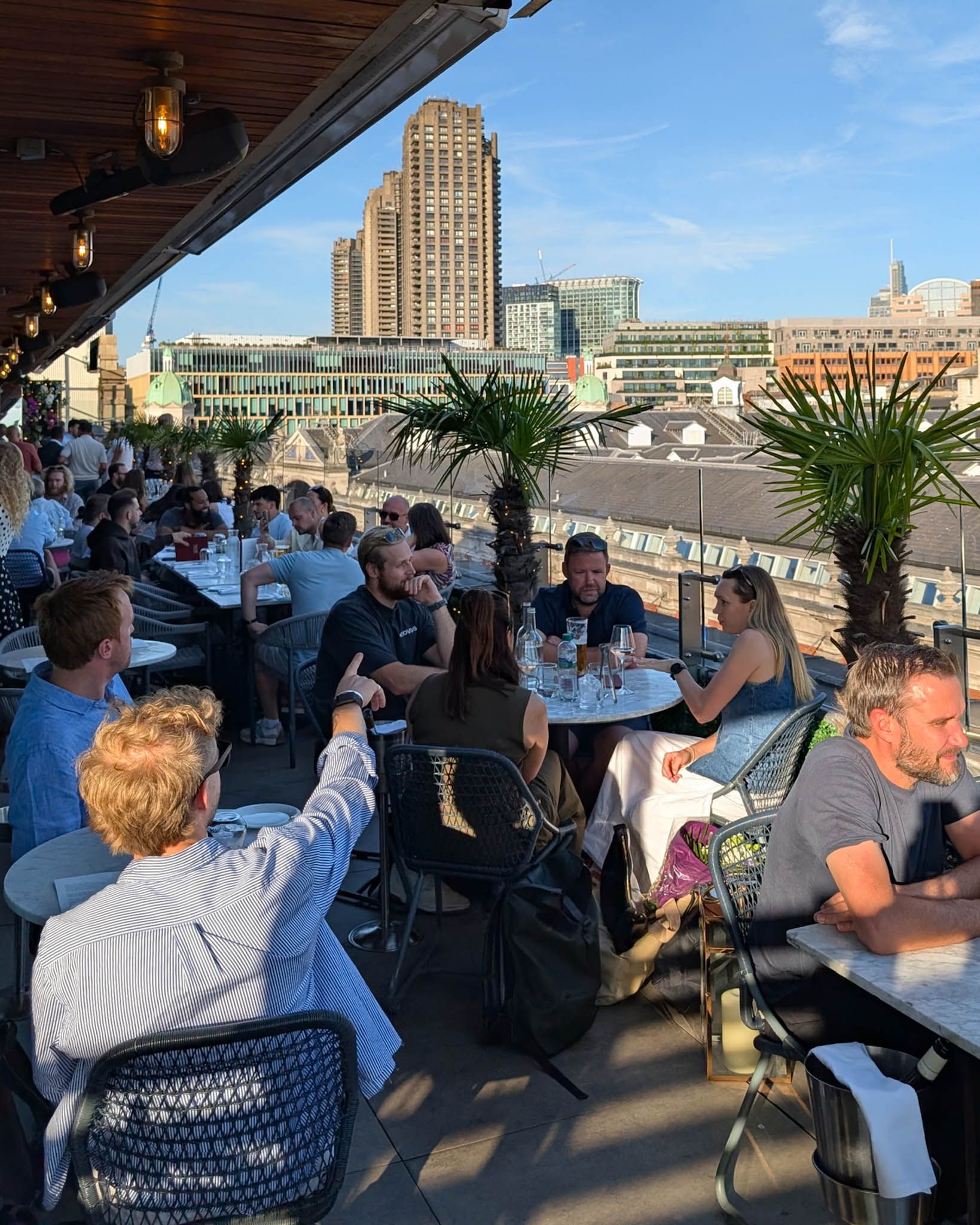 outdoor dining at No.3 Rooftop restaurant in Farringdon near clerkenwell